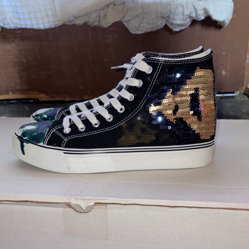 Glam Sequin High-Top Sneakers - Black and Gold